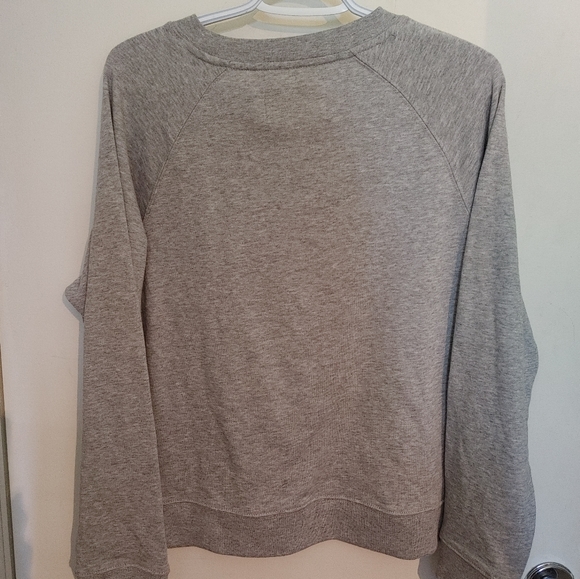 Calvin Klein sweatshirt size extra large NWT Grey - Picture 2 of 4